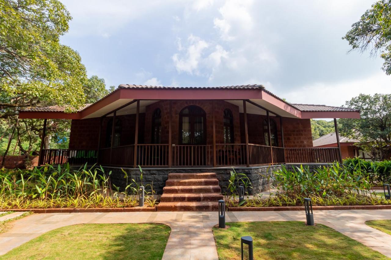 R R Heritage Resort Pure Vegetarian Mahābaleshwar Kültér fotó