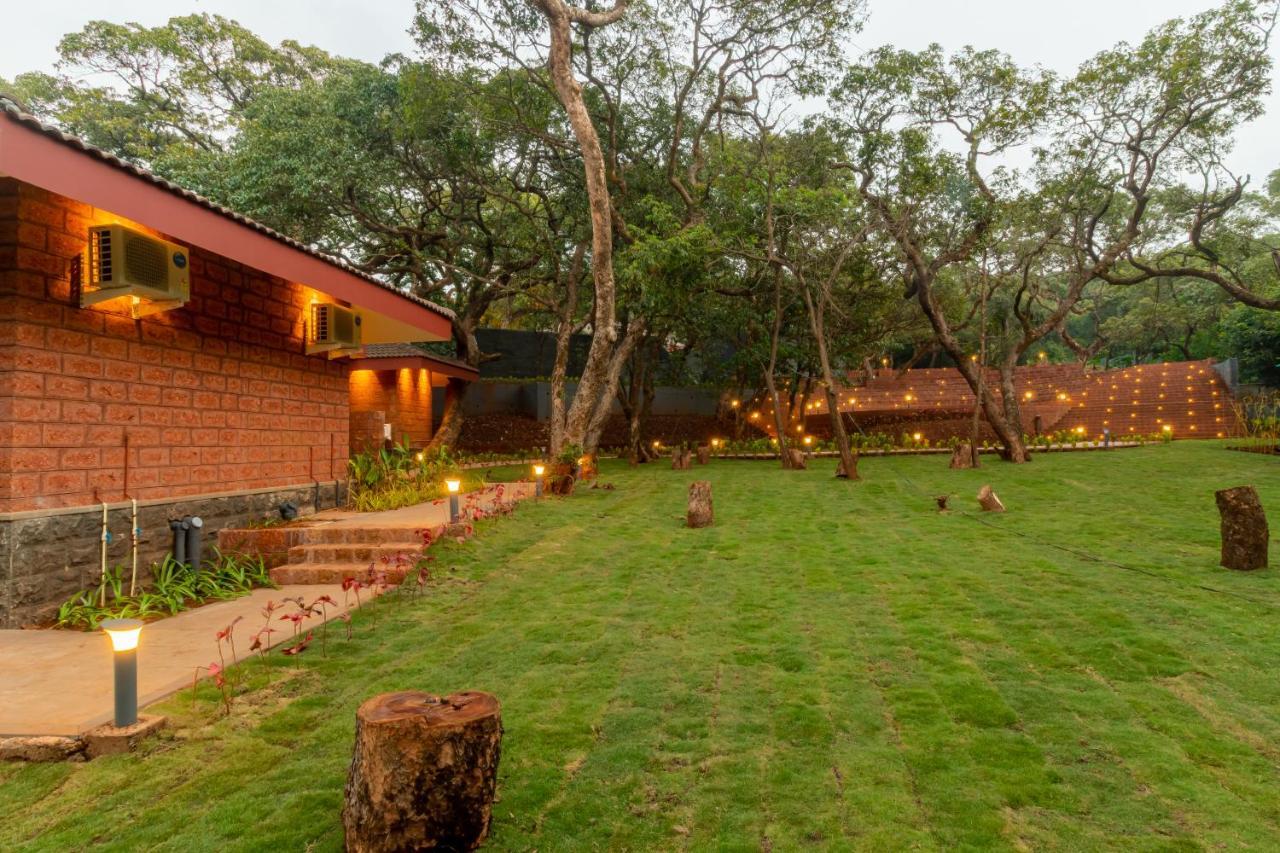 R R Heritage Resort Pure Vegetarian Mahābaleshwar Kültér fotó