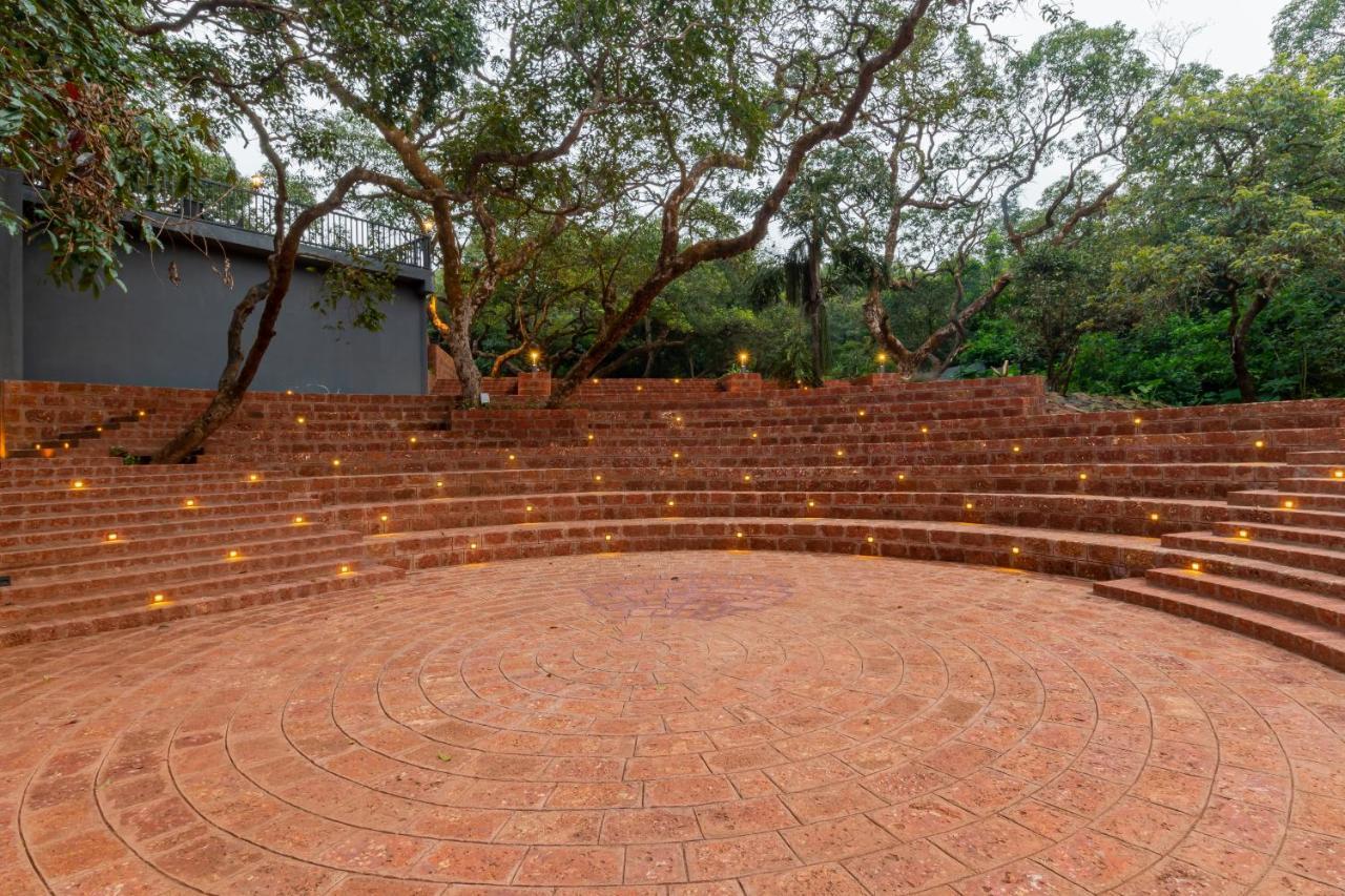 R R Heritage Resort Pure Vegetarian Mahābaleshwar Kültér fotó