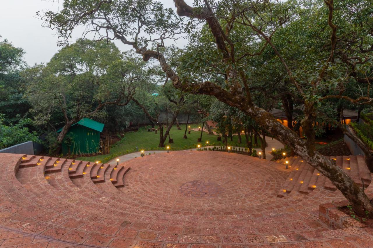 R R Heritage Resort Pure Vegetarian Mahābaleshwar Kültér fotó